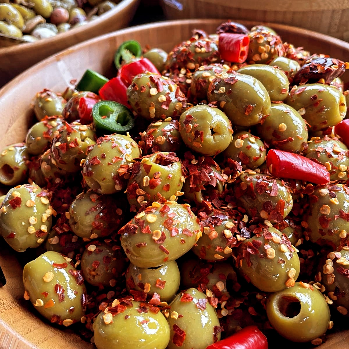 Chilli & Garlic Olives
